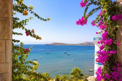 Luxe wellnesshotels en retreats in Turkije - Boek uw reteat of wellnessvakantie bij Puurenkuur, hét reisplatform voor ontspanning, gezondheid en wellness sinds 2005.