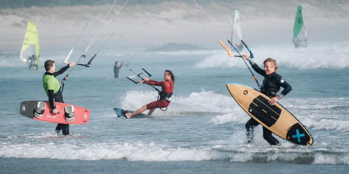 FeelViana | Surfprogramma's